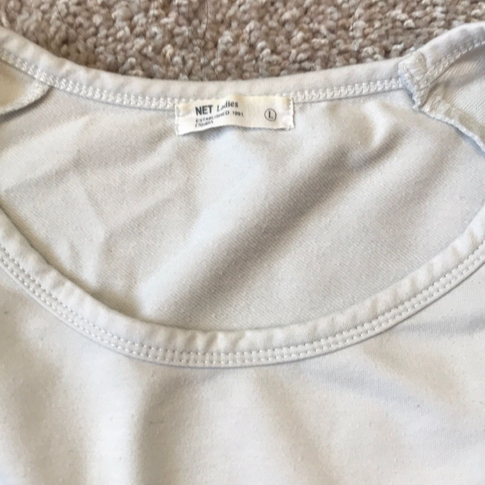 NET GRAPHIC TEE SHIRT - Picture 2 of 3